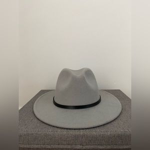 🔥Gray fedora hat🔥